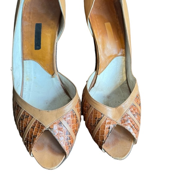 Vintage 70’s snakeskin D’orsay pumps - Picture 6 of 8